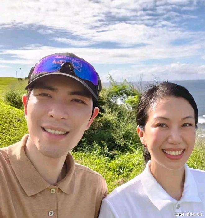 离美国巡演撒狗粮夫妻相十足令人羡！尊龙凯时app萧敬腾林有慧形影不(图7)