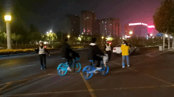 对全国大学生免费开放央妈也来亲自宣传尊龙人生就是博泼天富贵临到开封！景点(图6)