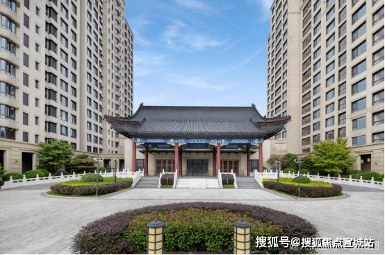 楼处中心)小区欢迎您-周边环境-户型-价格-地址-楼盘详情-户型配套-电话-交房时间尊龙凯时·中国网站2025古北99(售楼处)首页网站-2025古北99营销中心(售(图2)